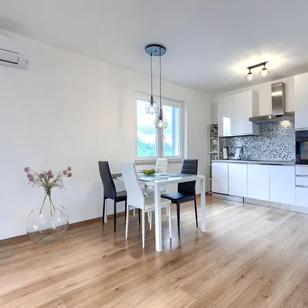 Apartment Del Sol By Interhome *