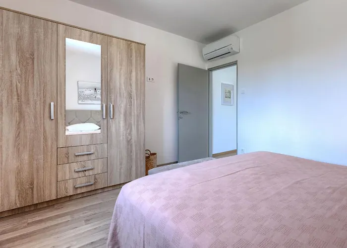Del Sol By Interhome *